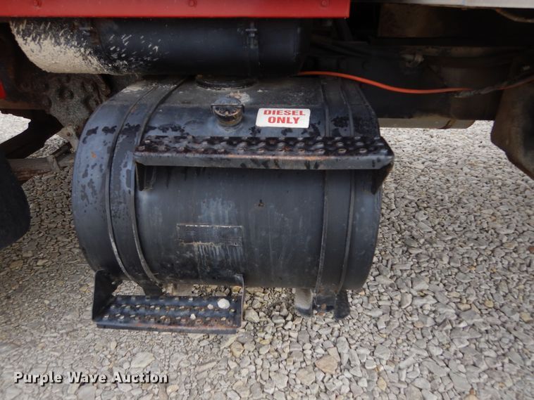 image for item DL6461 1985 Ford LN8000  box truck