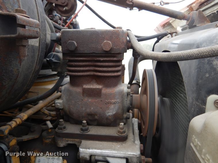 image for item DL6461 1985 Ford LN8000  box truck