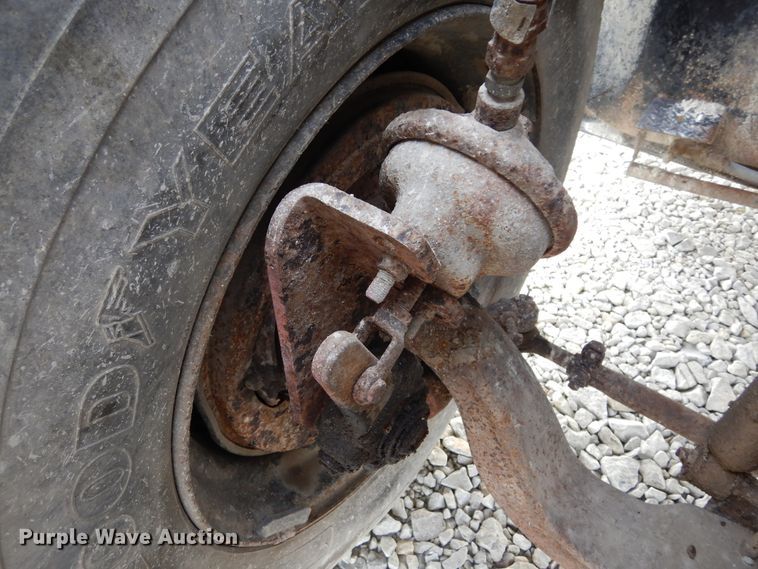 image for item DL6461 1985 Ford LN8000  box truck