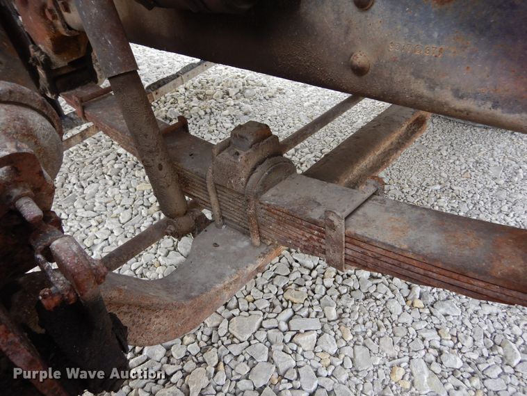 image for item DL6461 1985 Ford LN8000  box truck