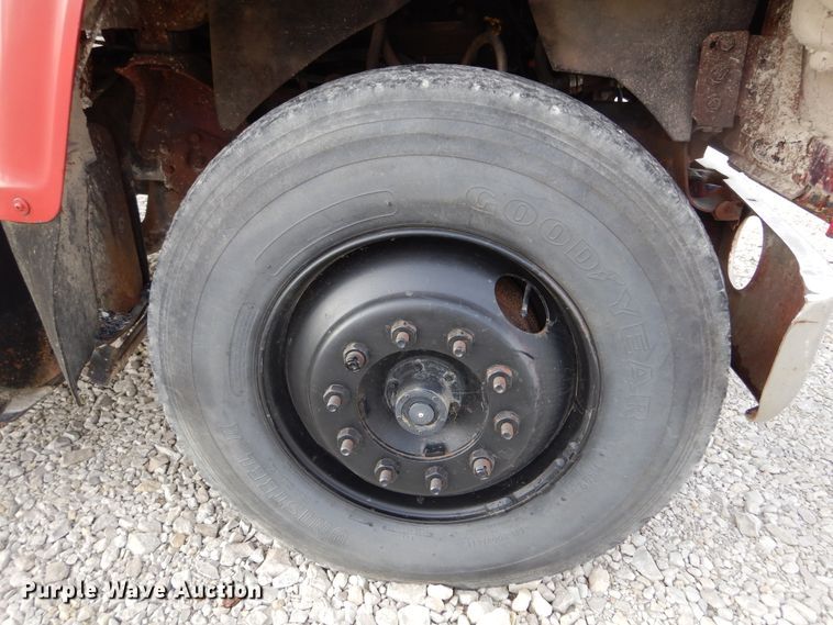 image for item DL6461 1985 Ford LN8000  box truck