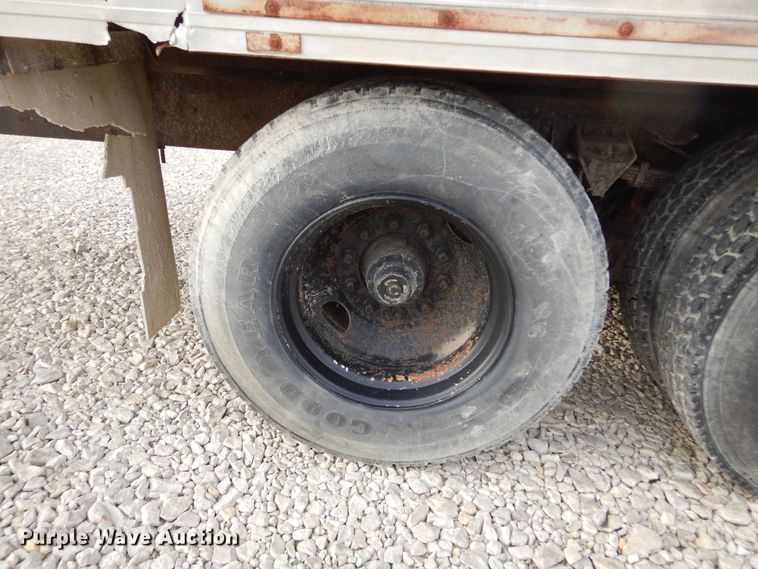 image for item DL6461 1985 Ford LN8000  box truck