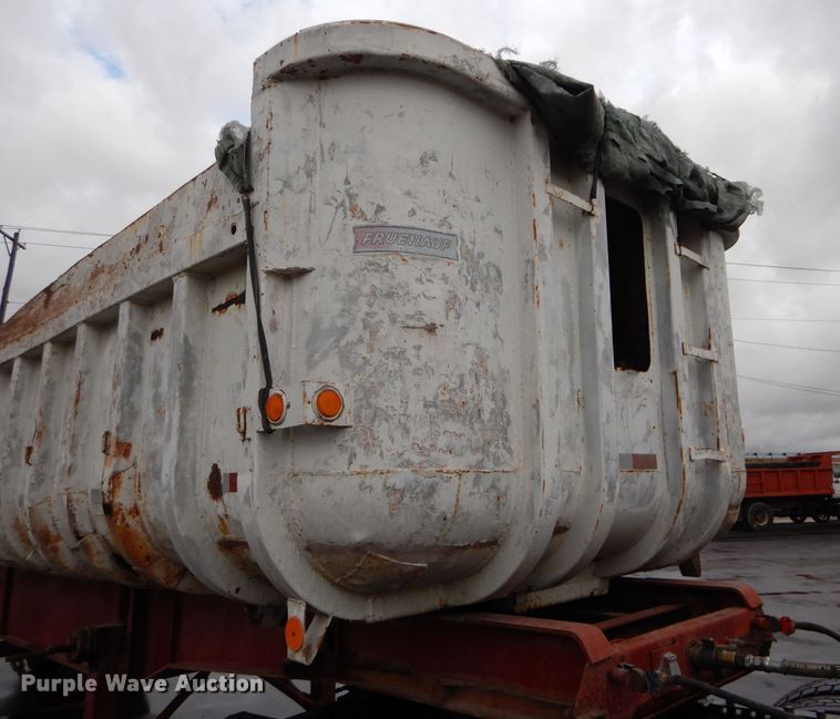 image for item DM0634 1974 Fruehauf  dump trailer