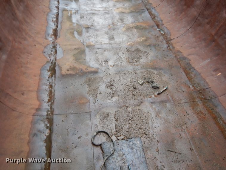 image for item DM0634 1974 Fruehauf  dump trailer