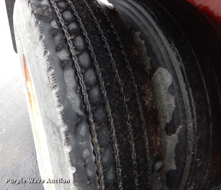 image for item DM0634 1974 Fruehauf  dump trailer