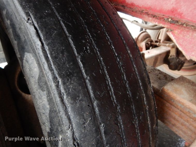 image for item DM0634 1974 Fruehauf  dump trailer