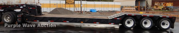 image for item DM0635 1996 Trail King TK1000HDG  lowboy equipment trailer