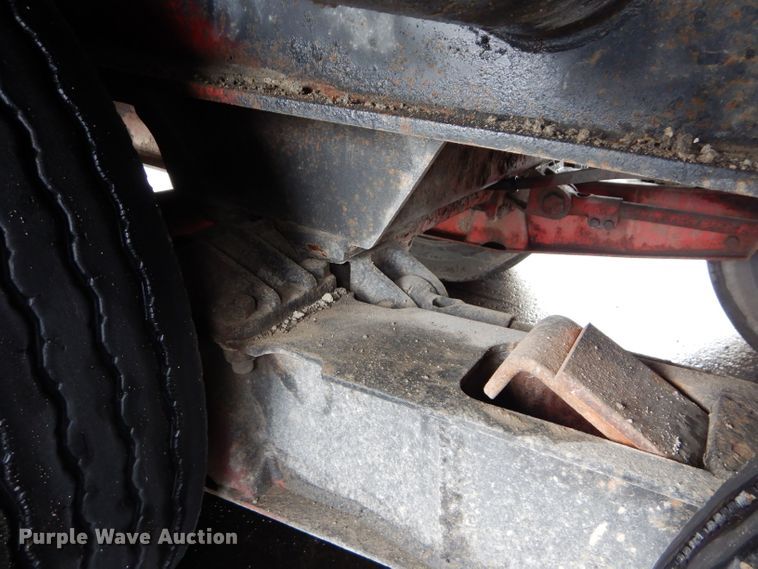 image for item DM0635 1996 Trail King TK1000HDG  lowboy equipment trailer