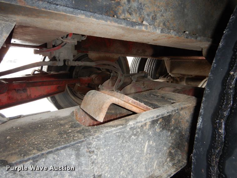 image for item DM0635 1996 Trail King TK1000HDG  lowboy equipment trailer