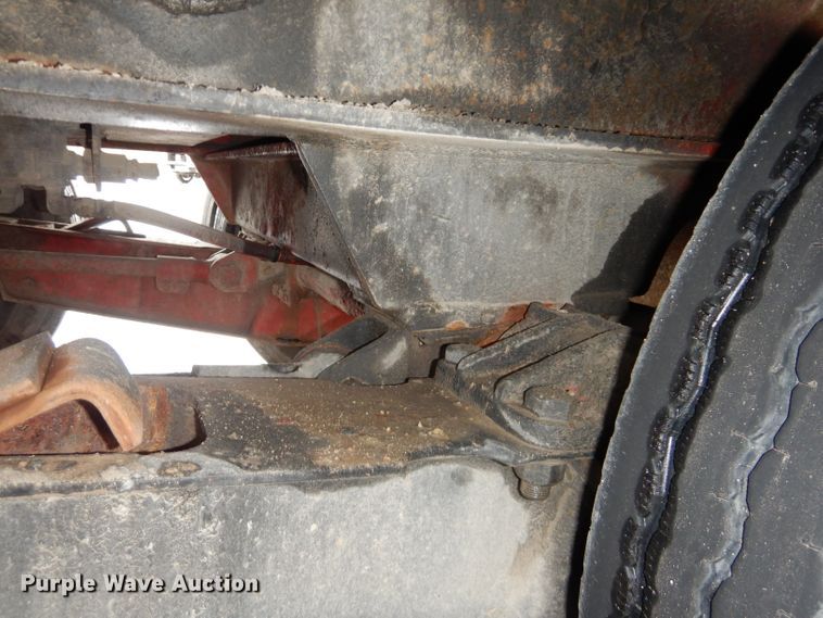 image for item DM0635 1996 Trail King TK1000HDG  lowboy equipment trailer