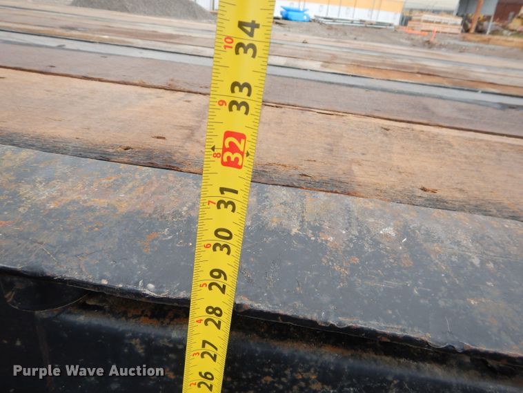 image for item DM0635 1996 Trail King TK1000HDG  lowboy equipment trailer