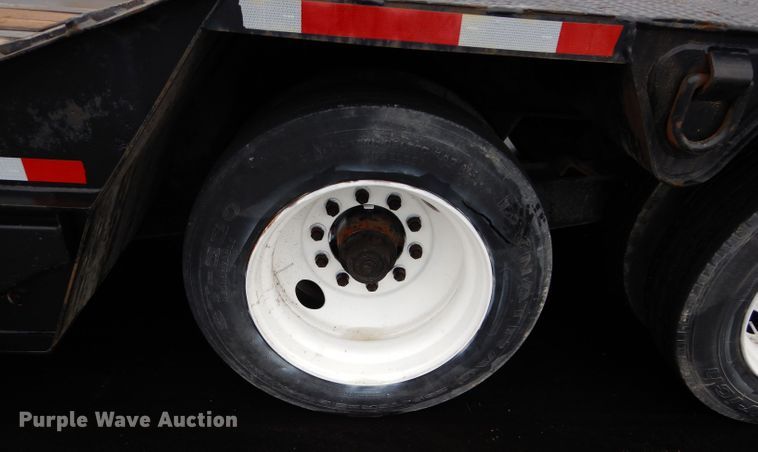 image for item DM0635 1996 Trail King TK1000HDG  lowboy equipment trailer