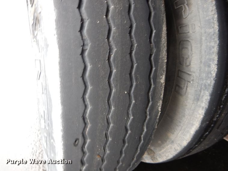 image for item DM0635 1996 Trail King TK1000HDG  lowboy equipment trailer