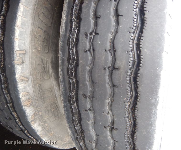 image for item DM0635 1996 Trail King TK1000HDG  lowboy equipment trailer