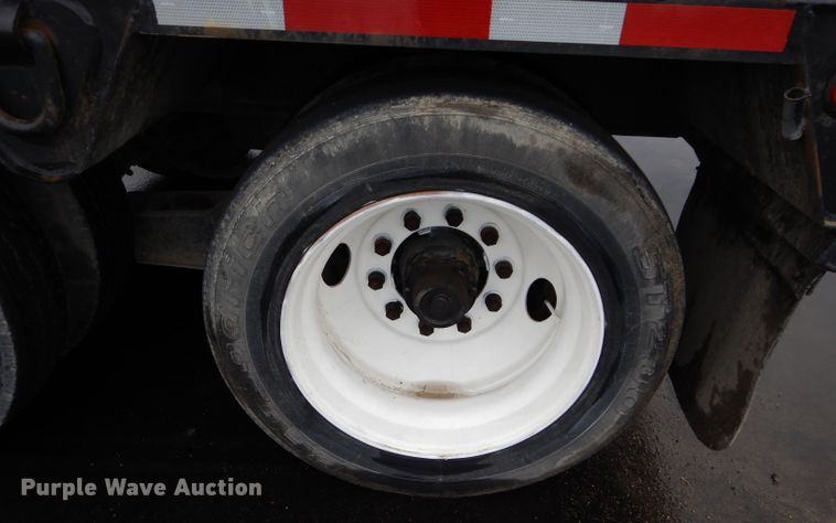 image for item DM0635 1996 Trail King TK1000HDG  lowboy equipment trailer