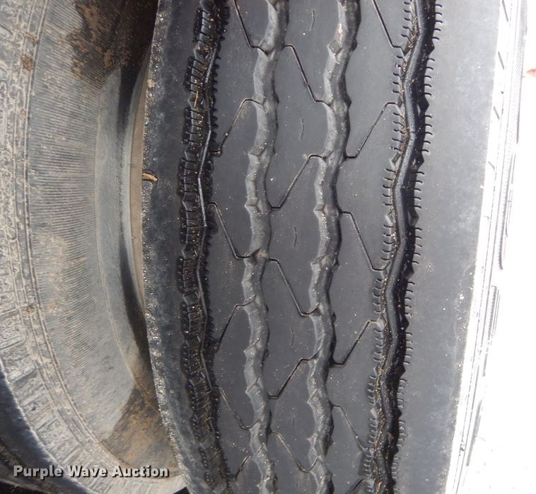 image for item DM0635 1996 Trail King TK1000HDG  lowboy equipment trailer