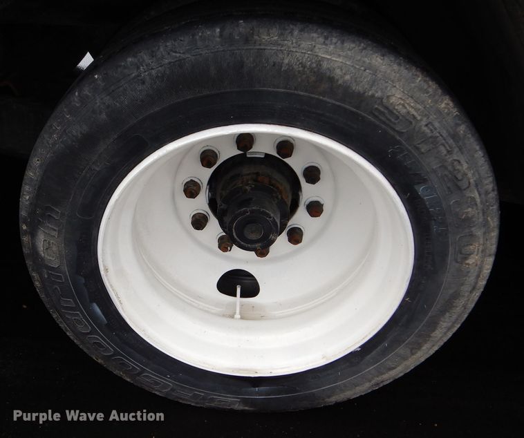 image for item DM0635 1996 Trail King TK1000HDG  lowboy equipment trailer