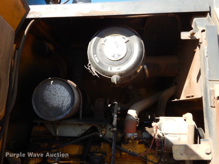 image for item DM0652 2005 John Deere 544J  wheel loader