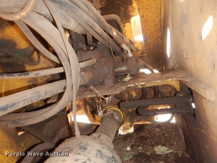 image for item DM0652 2005 John Deere 544J  wheel loader