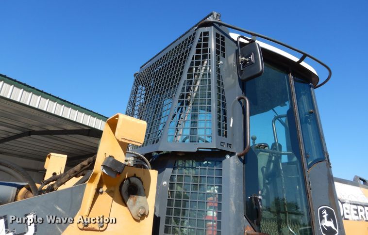 image for item DM0652 2005 John Deere 544J  wheel loader