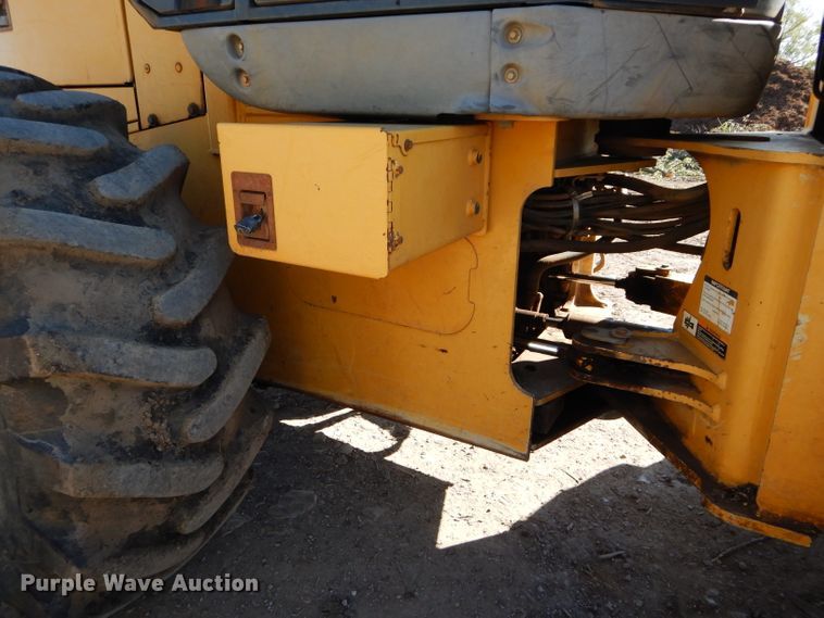 image for item DM0652 2005 John Deere 544J  wheel loader