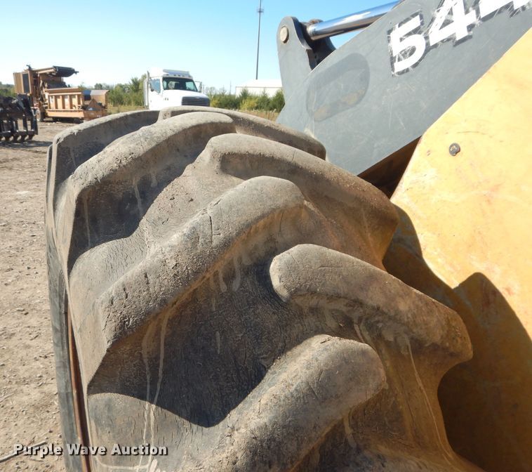 image for item DM0652 2005 John Deere 544J  wheel loader