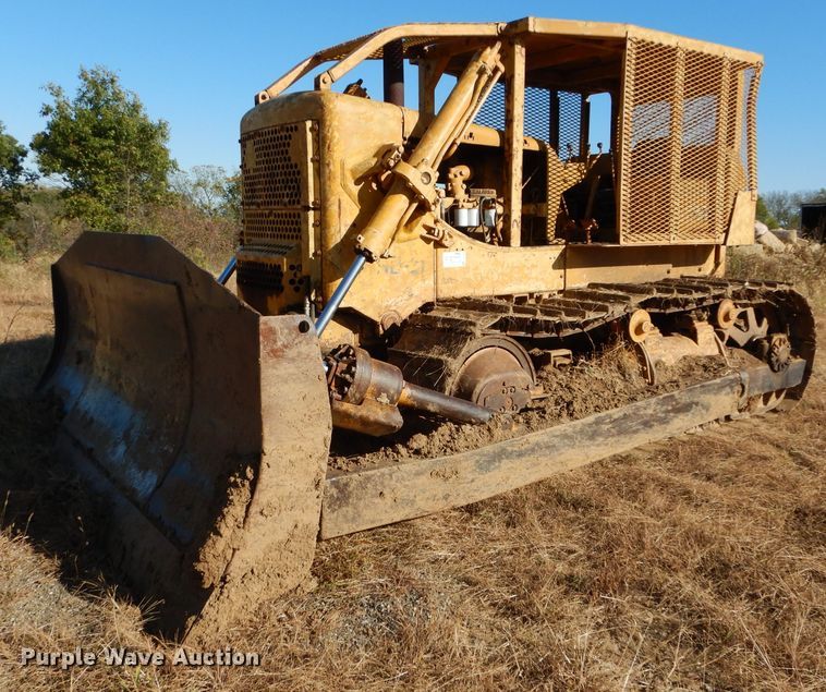 image for item DM0662 1964 Allis-Chalmers HD-21  dozer
