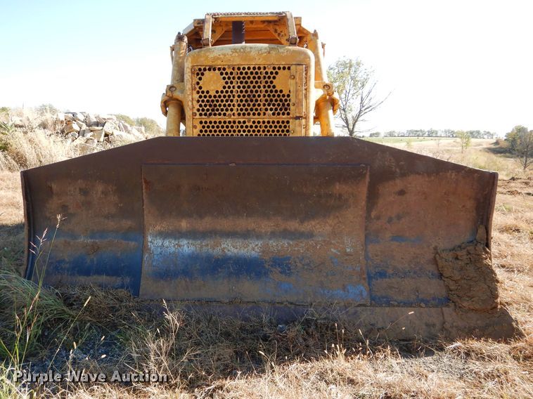 image for item DM0662 1964 Allis-Chalmers HD-21  dozer
