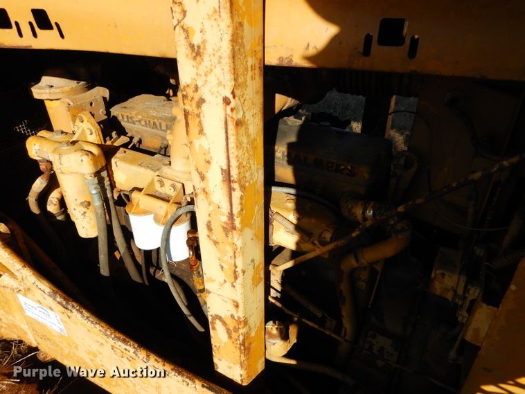 image for item DM0662 1964 Allis-Chalmers HD-21  dozer