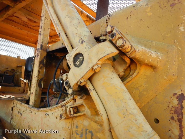 image for item DM0662 1964 Allis-Chalmers HD-21  dozer