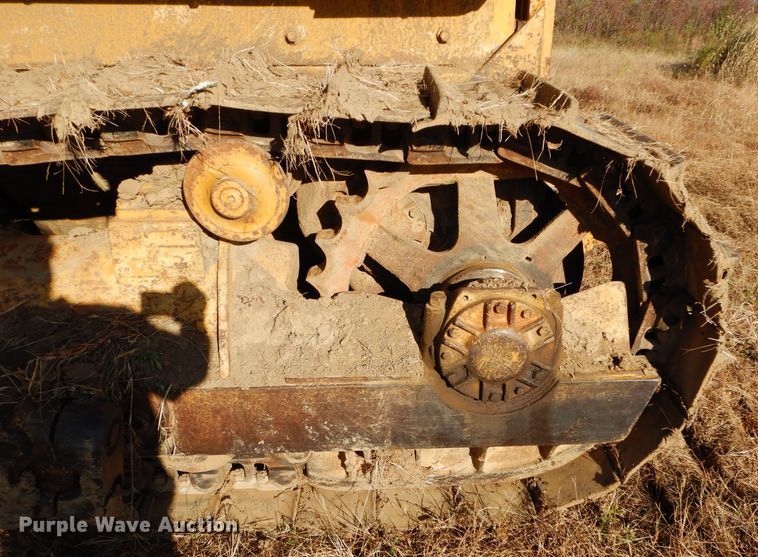 image for item DM0662 1964 Allis-Chalmers HD-21  dozer