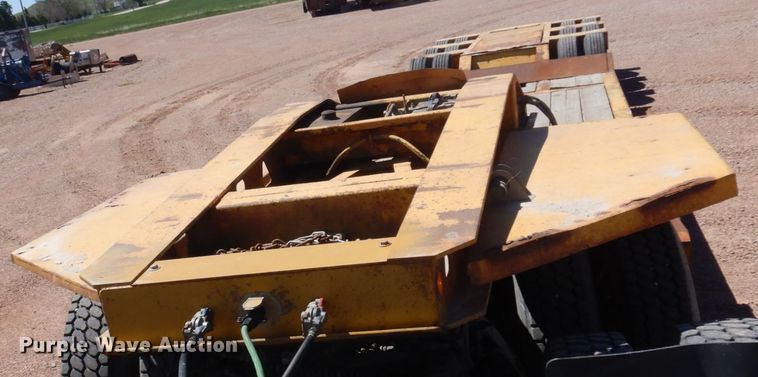 image for item DM5250 1990 Trail King  lowboy equipment trailer