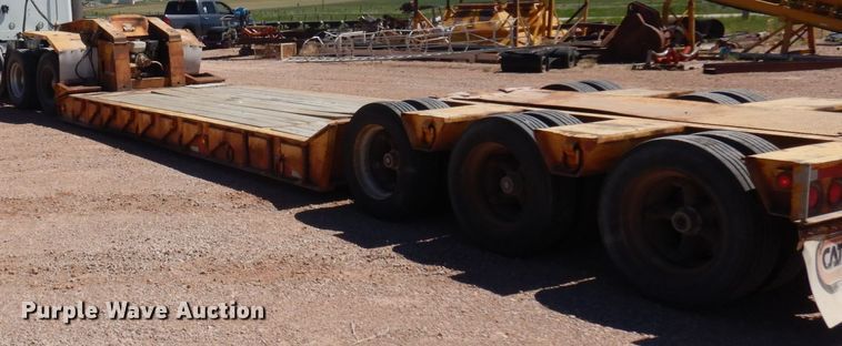 image for item DM5250 1990 Trail King  lowboy equipment trailer