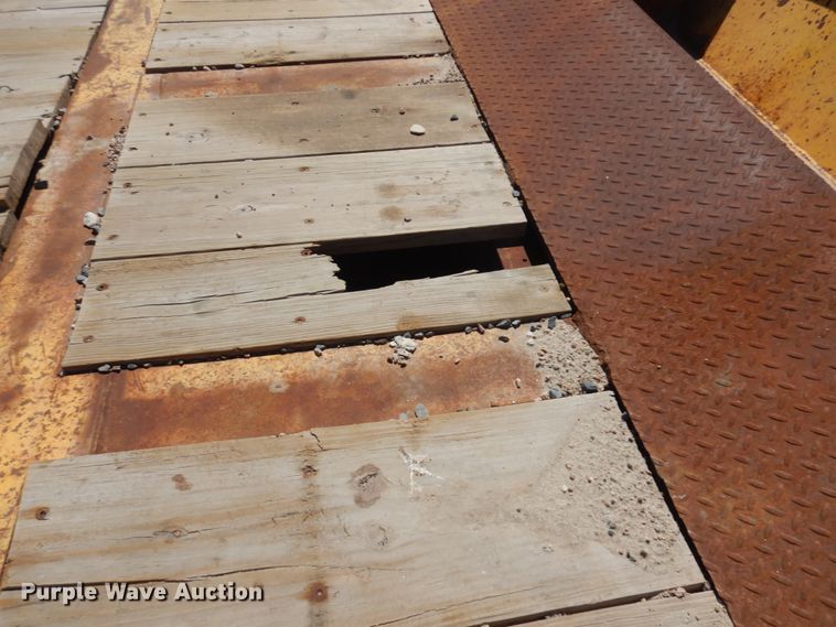 image for item DM5250 1990 Trail King  lowboy equipment trailer