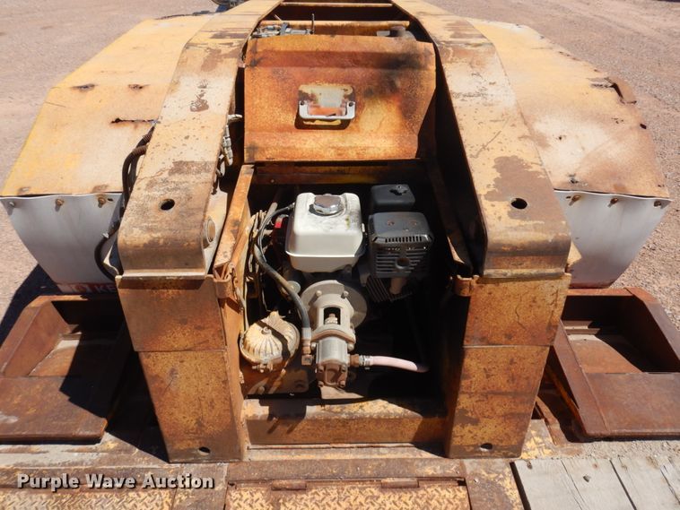 image for item DM5250 1990 Trail King  lowboy equipment trailer