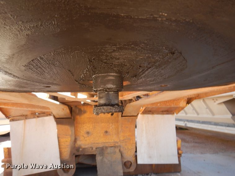 image for item DM5250 1990 Trail King  lowboy equipment trailer