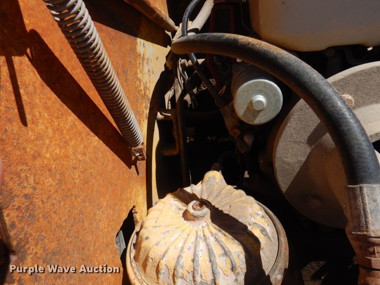 image for item DM5250 1990 Trail King  lowboy equipment trailer