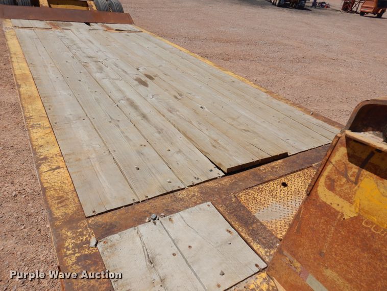 image for item DM5250 1990 Trail King  lowboy equipment trailer