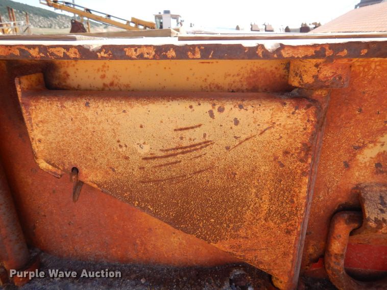 image for item DM5250 1990 Trail King  lowboy equipment trailer