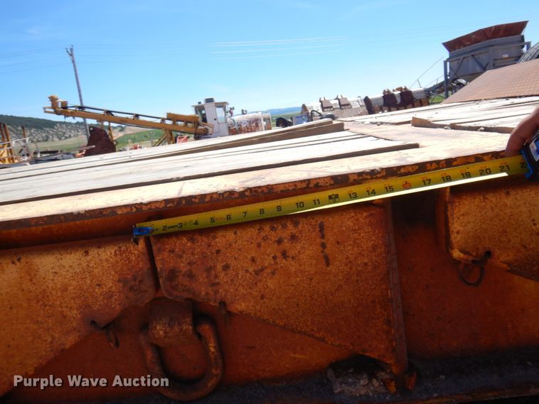 image for item DM5250 1990 Trail King  lowboy equipment trailer