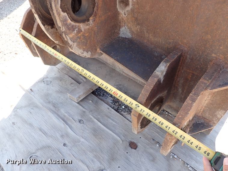 image for item DN2165 67" L wheel loader forks