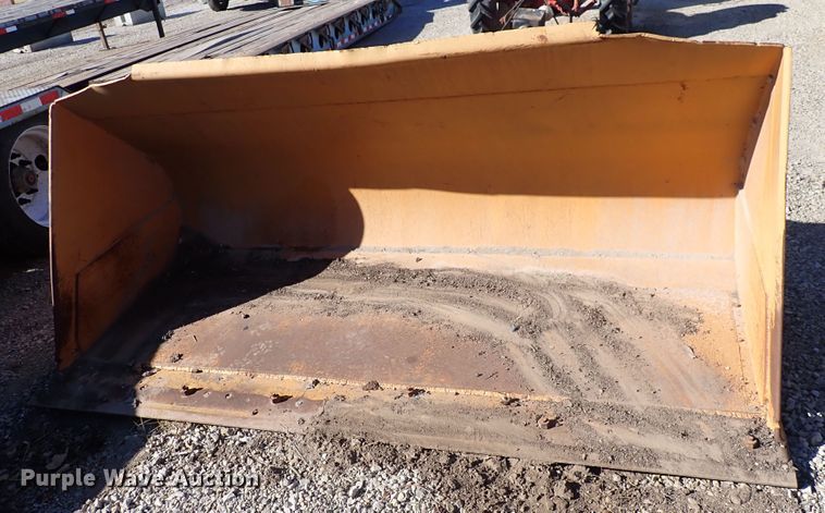 image for item DN2167 102" W loader bucket
