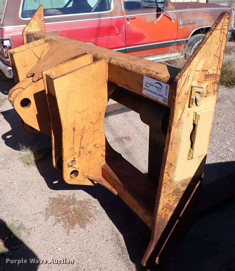 image for item DN2198 Rockland CFHD  pallet forks