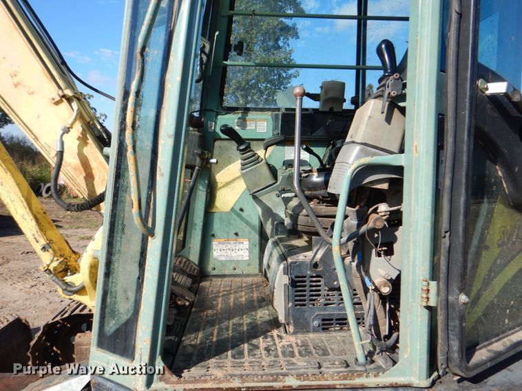 image for item DN6509 2006 Yanmar SV100  mini excavator