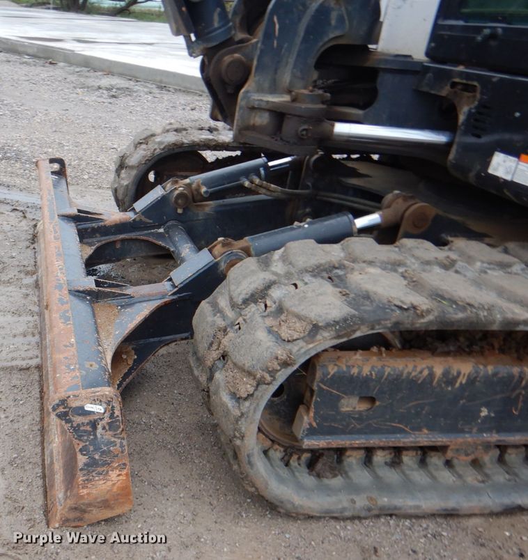 image for item DN6527 2016 Bobcat E85  mini excavator