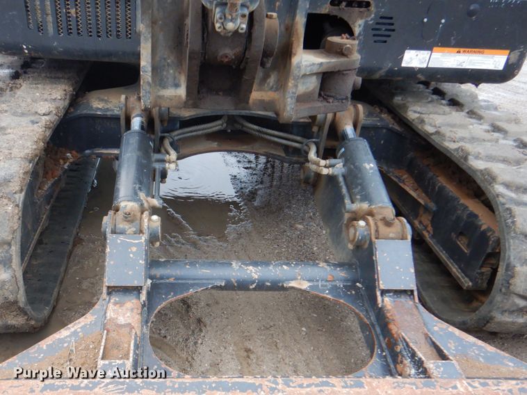 image for item DN6527 2016 Bobcat E85  mini excavator