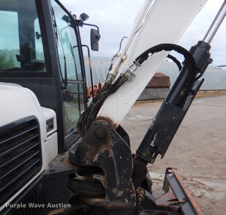 image for item DN6527 2016 Bobcat E85  mini excavator