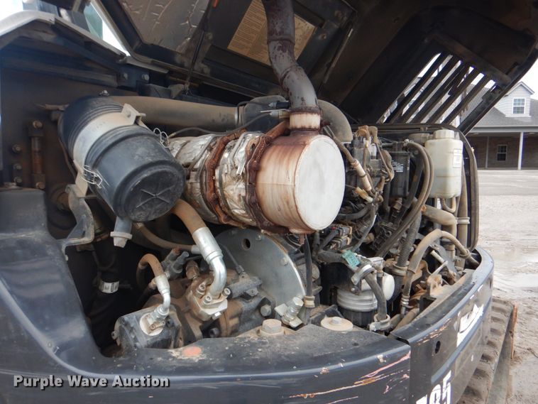 image for item DN6527 2016 Bobcat E85  mini excavator