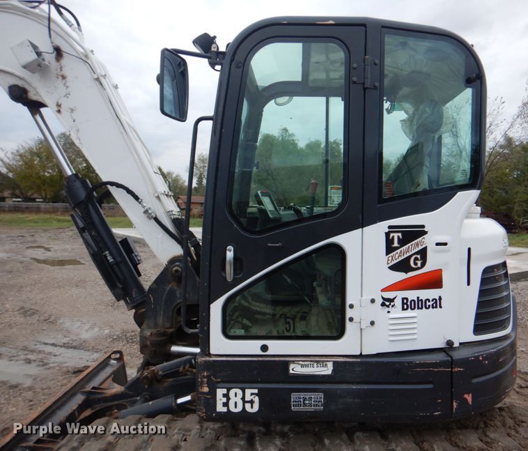 image for item DN6527 2016 Bobcat E85  mini excavator