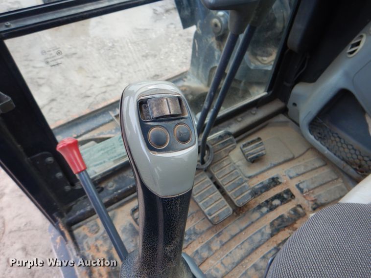 image for item DN6527 2016 Bobcat E85  mini excavator